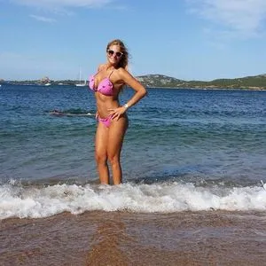 Francesca Cipriani / CiprianiFranci / francescaciprianiofficial фото голая #0033