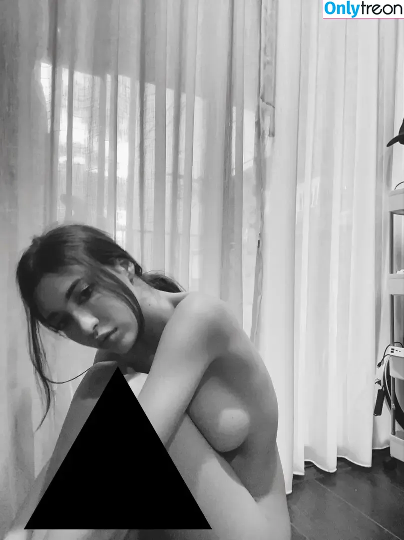 Francesca Russo голая photo #0015 (franziie.russo)