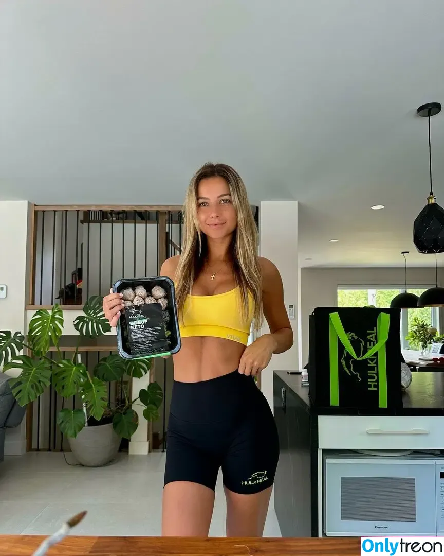 Franceska Fournier голая photo #0221 (fournierrr / franceskafournier)