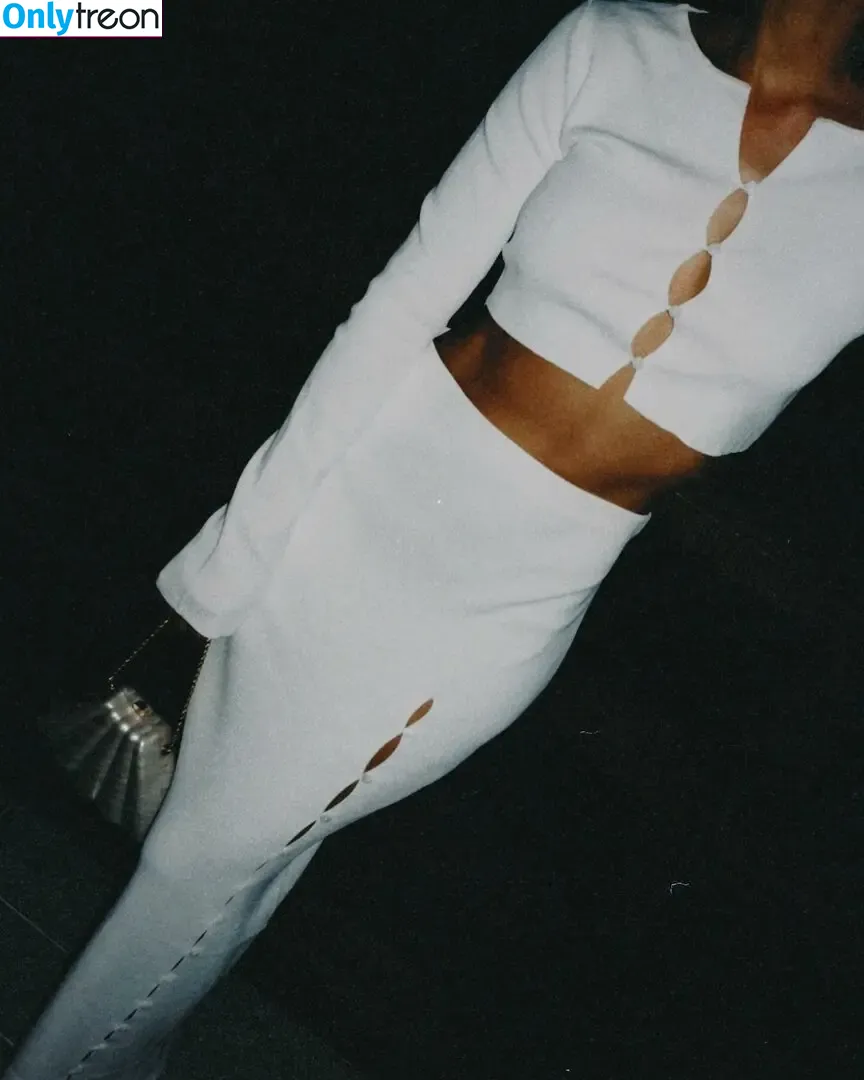 Frankie Bridge голая photo #2063 (Frankie Sandford (The Saturdays / frankiebridge)