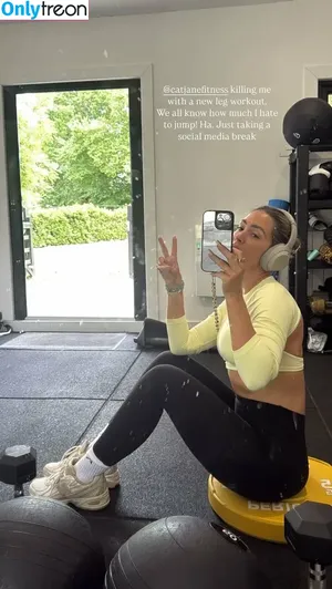 Frankie Bridge / Frankie Sandford (The Saturdays / frankiebridge фото голая #3125
