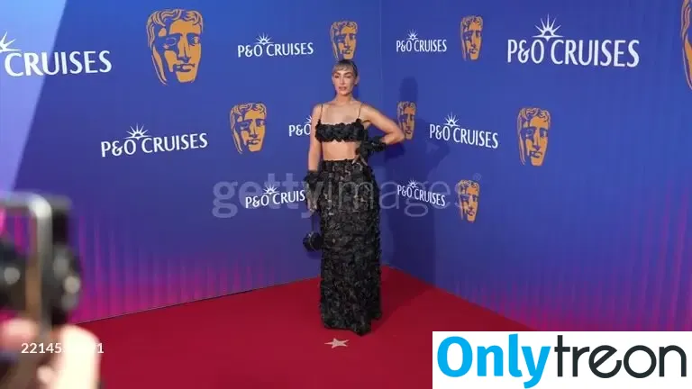 Frankie Bridge nude photo #3089 (Frankie Sandford (The Saturdays / frankiebridge)