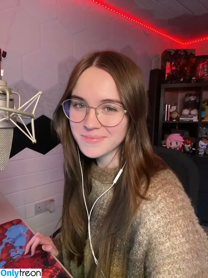 Frankie Lollia голая photo #0321 (frankielollia)