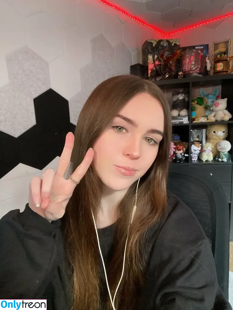 Frankie Lollia голая photo #0324 (frankielollia)