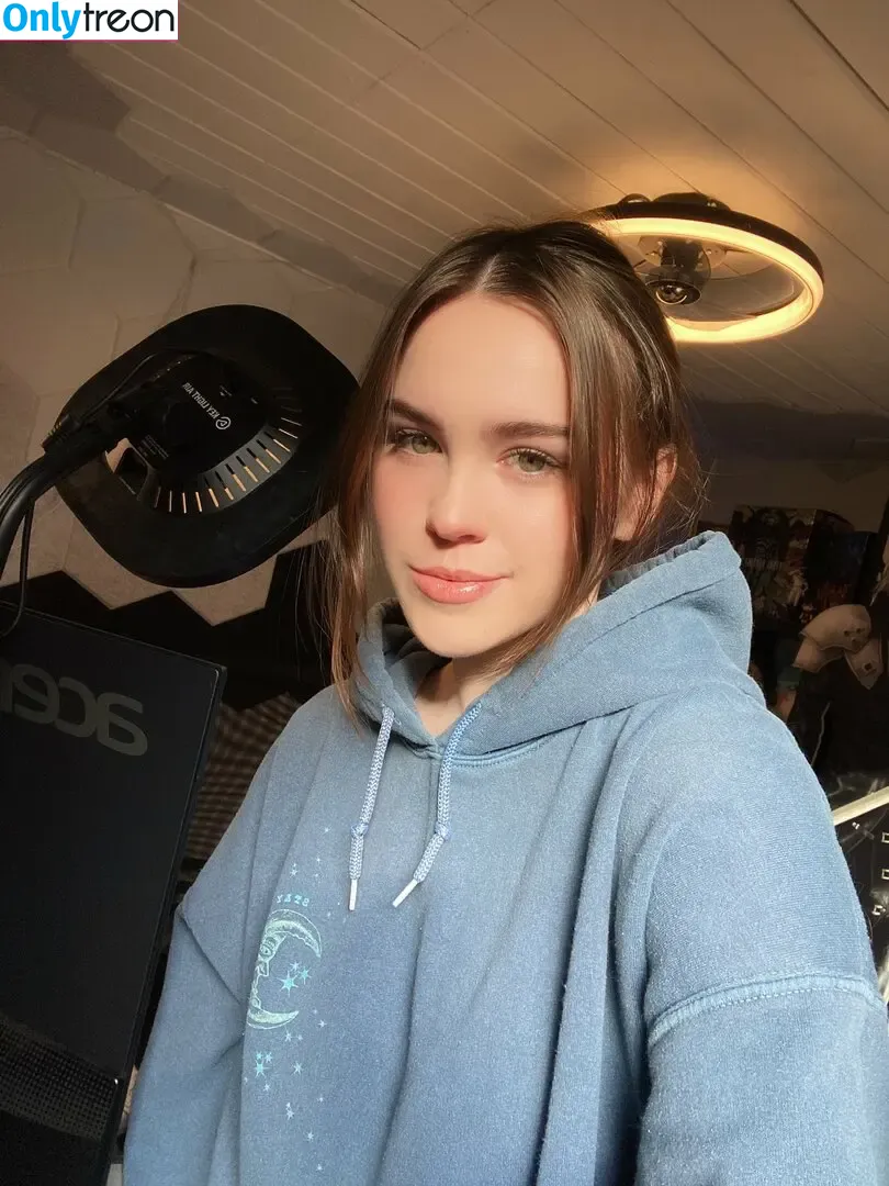 Frankie Lollia голая photo #0333 (frankielollia)