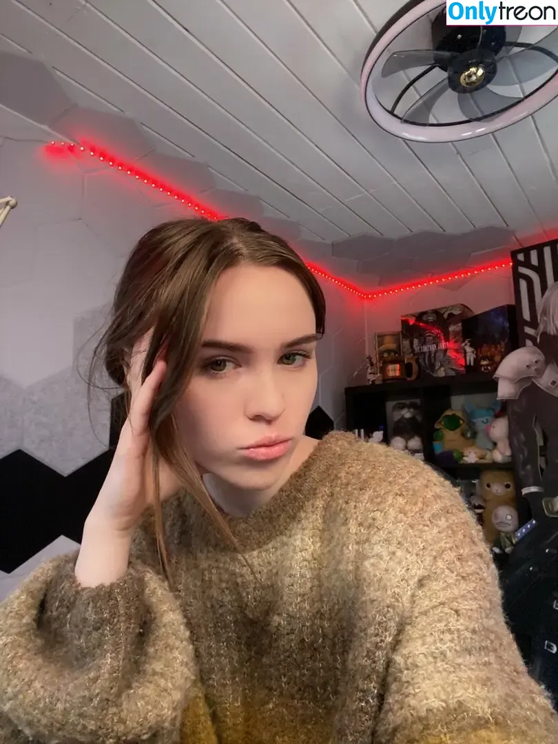 Frankie Lollia голая photo #0334 (frankielollia)