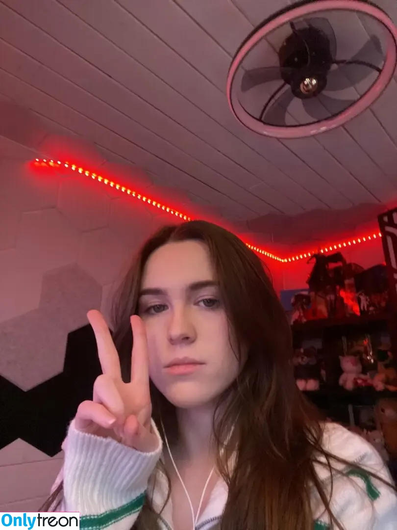 Frankie Lollia голая photo #0342 (frankielollia)
