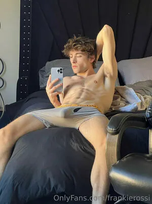 frankierossi / itsfrankierossi фото голая #0001