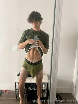 frankierossi / itsfrankierossi nude photo #0029