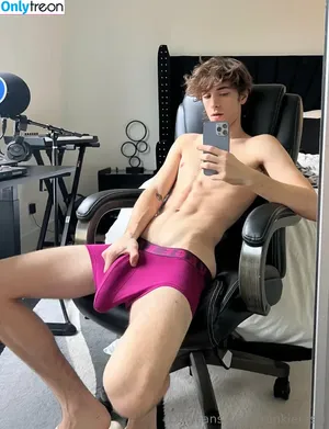 frankierossi / itsfrankierossi nude photo #0054