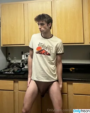 frankierossi / itsfrankierossi nude photo #0085