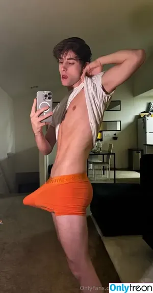 frankierossi / itsfrankierossi nude photo #0087