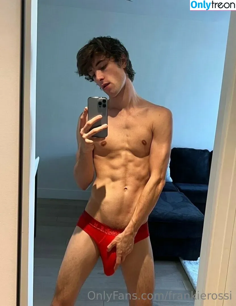 frankierossi голая photo #0008 (itsfrankierossi)
