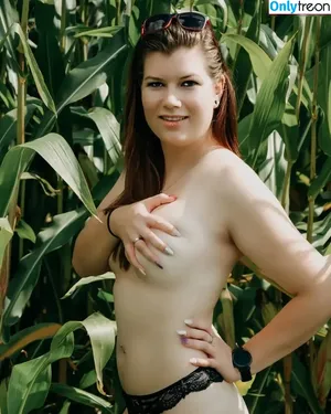 Franzi B / franzi_b_1609 / xxxFranzixxx nude photo #0008