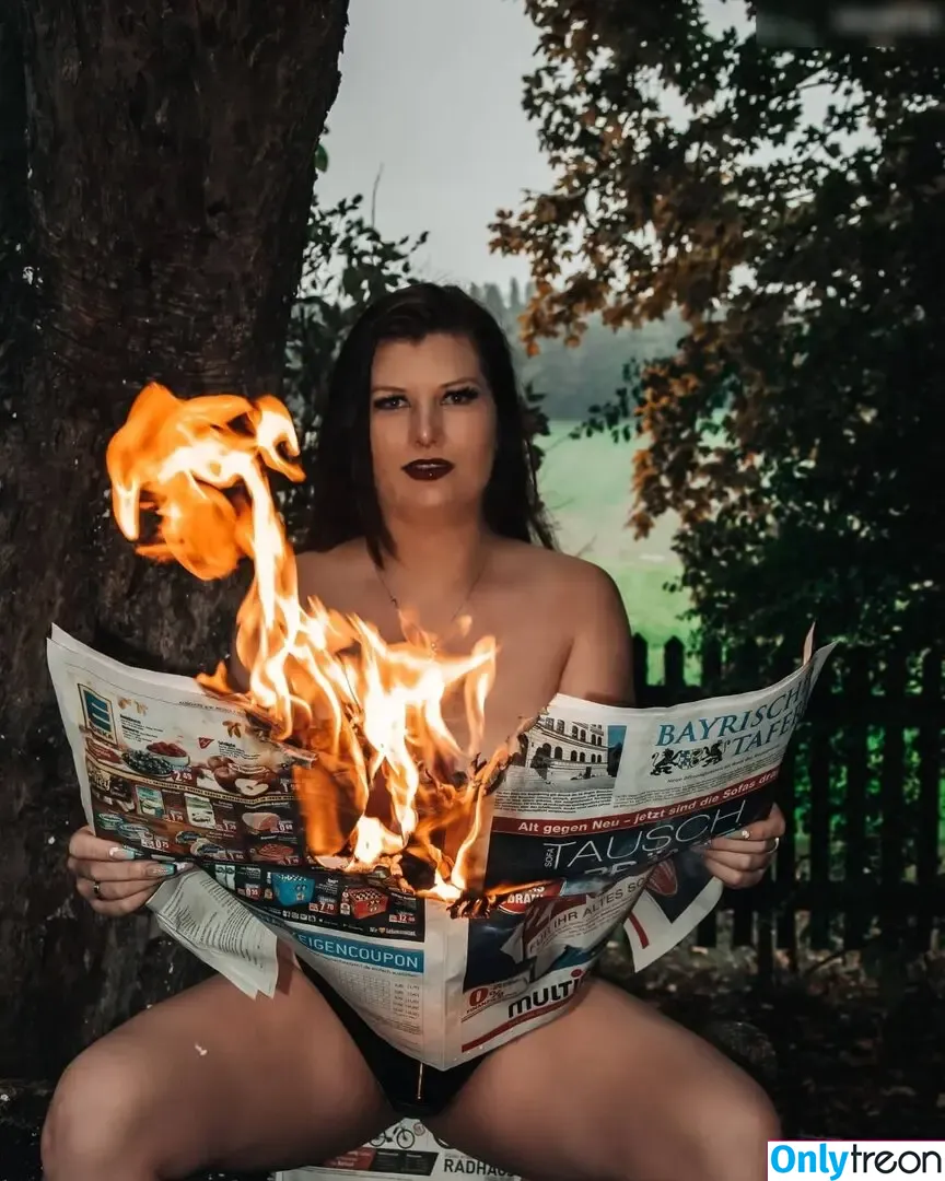 Franzi B голая photo #0006 (franzi_b_1609 / xxxFranzixxx)