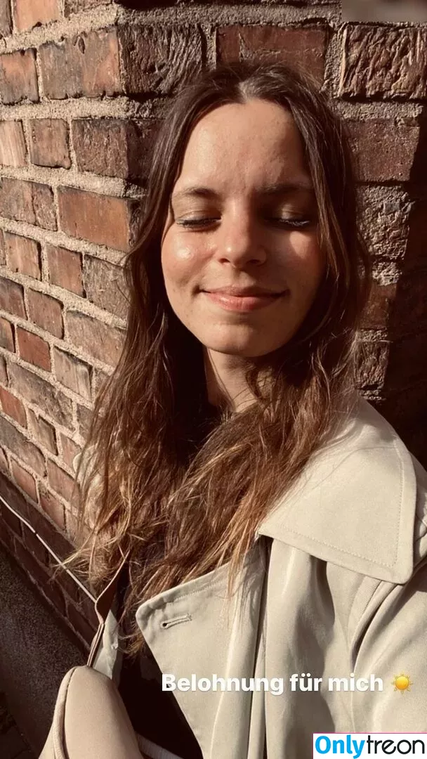 Franziska Benz голая photo #0049 (franziskabenz)