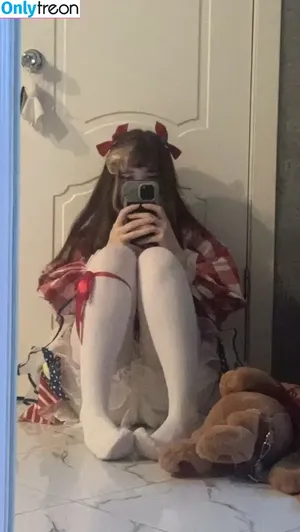 frauleinmilk / suisai.uwu / suisaiuwu nude photo #1298