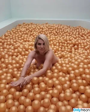 Frauleinschmitt / fraulein.schmitt nude photo #0037
