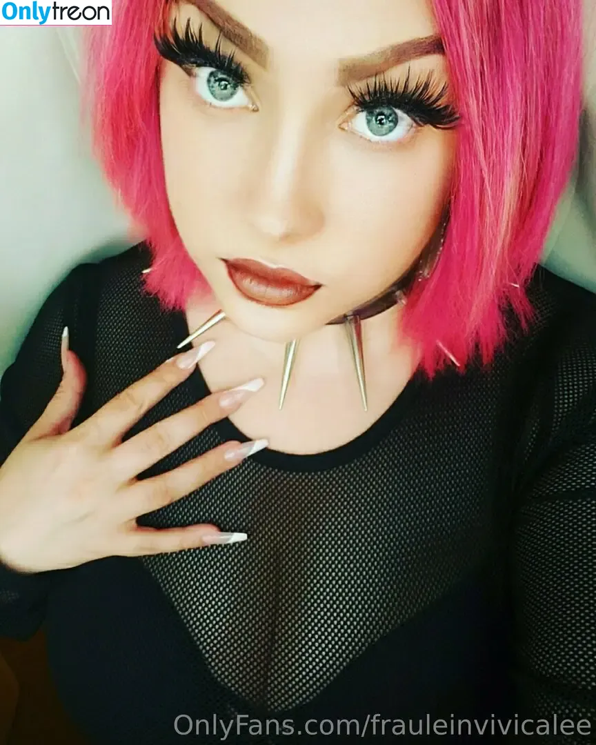 frauleinvivicalee nude photo #0005 (fraeulein_liebesklee)