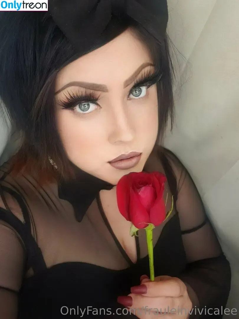 frauleinvivicalee nude photo #0022 (fraeulein_liebesklee)
