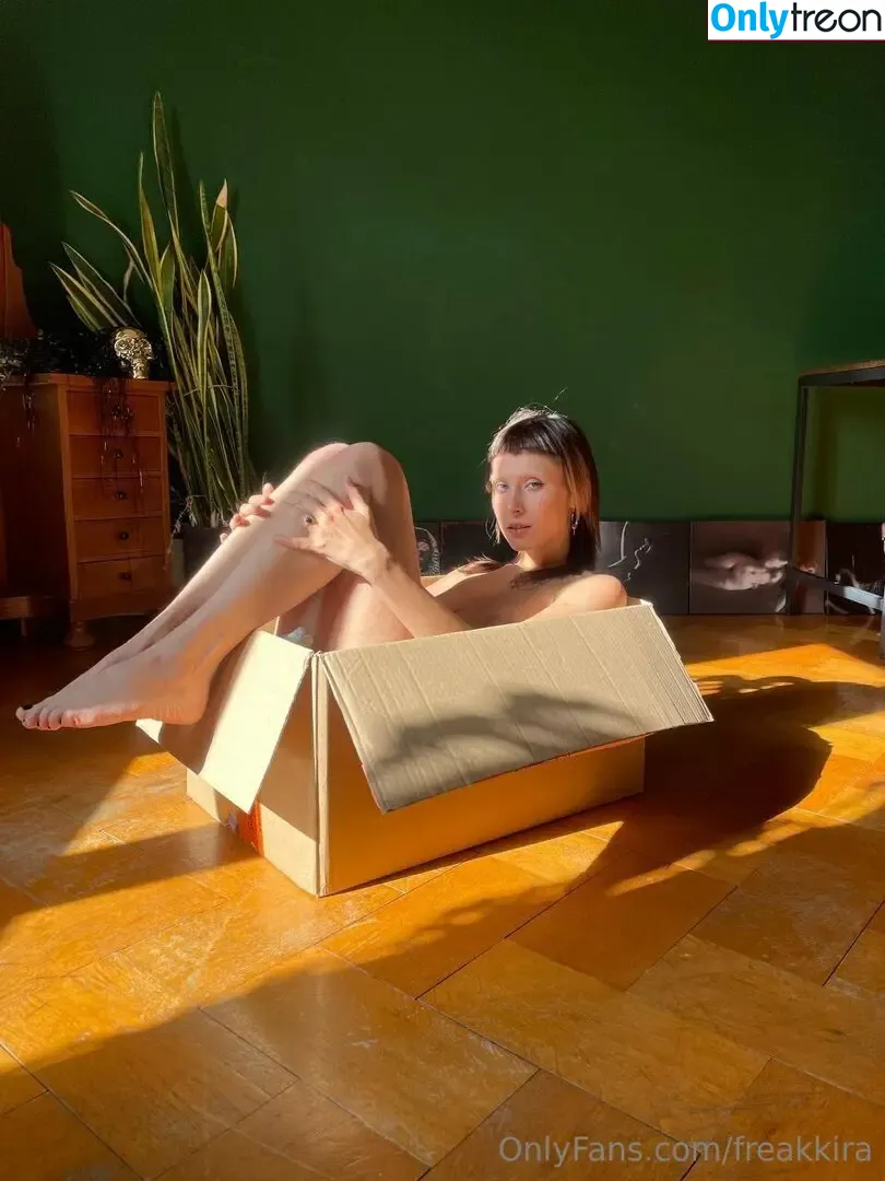 freakkira nude photo #0049 (freakkira)