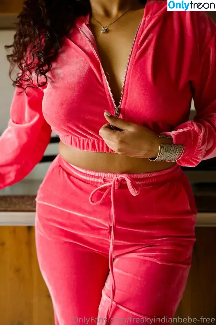 freakyindianbebe-free nude photo #0062 (freakyindianbebereels)