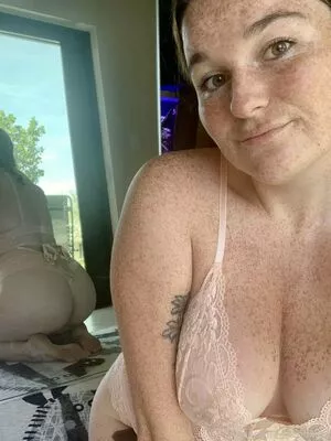 freckledbabyy / frecklesbabyy nude photo #0018