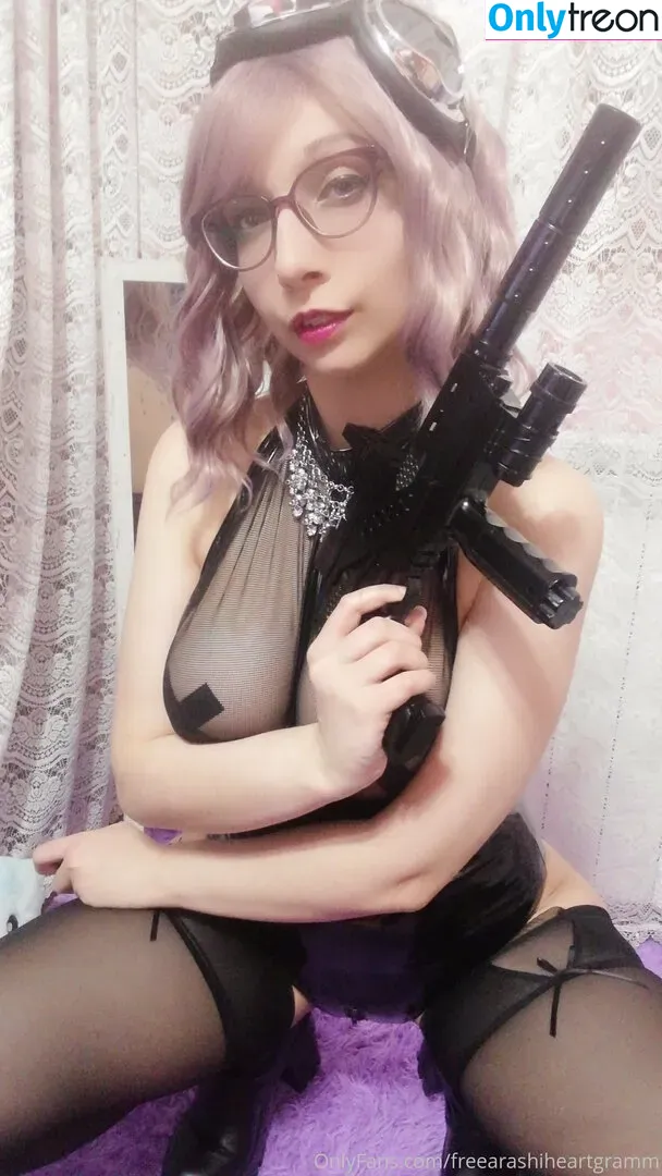 freearashiheartgramm nude photo #0007 (theejerglove)