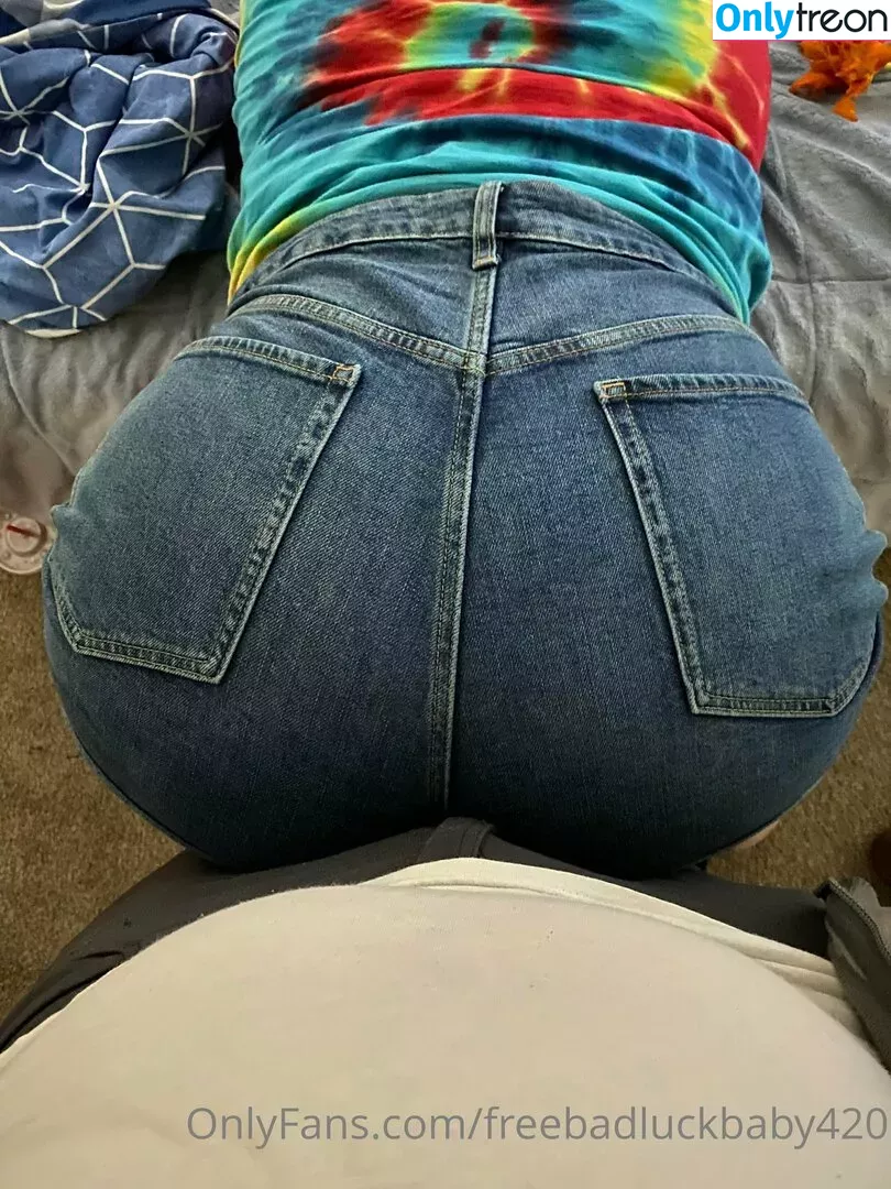freebadluckbaby420 nude photo #0053 (freebadluckbaby420)
