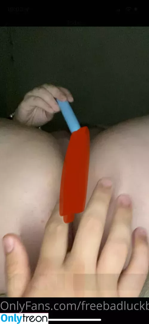 freebadluckbaby420 nude photo #0065 (freebadluckbaby420)