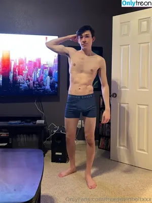  nude photo #0005