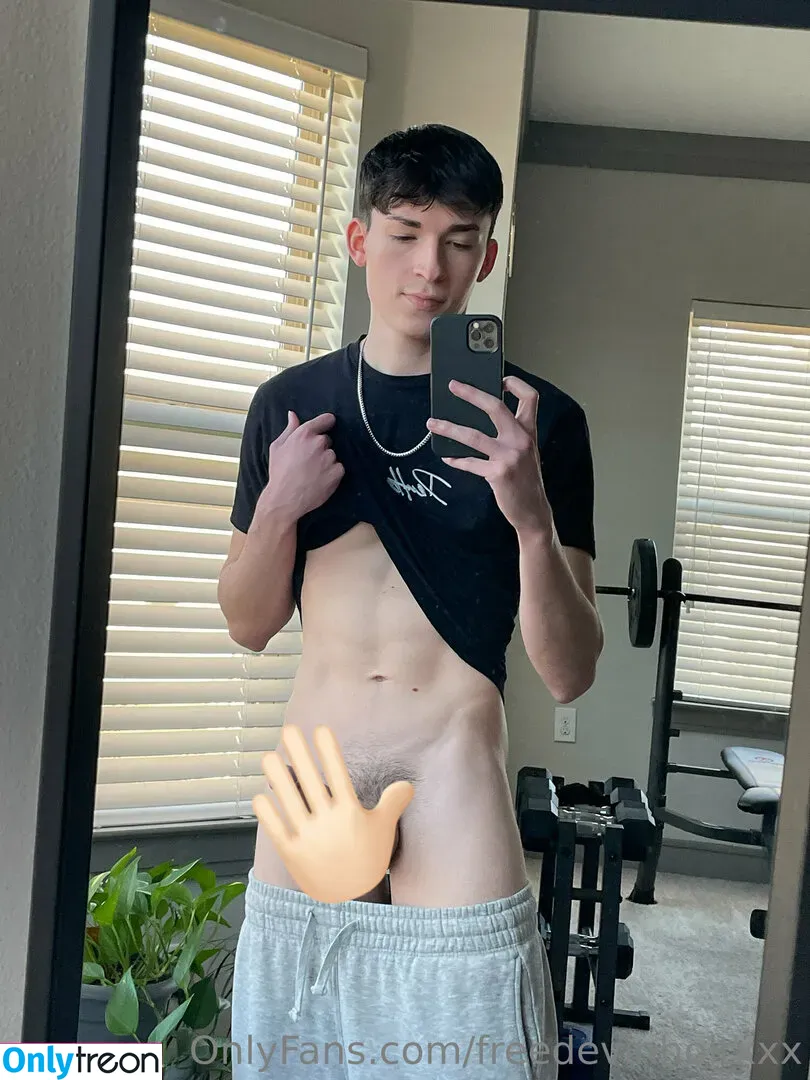 freedevinholtxxx голая photo #0002 (freedevinholtxxx)