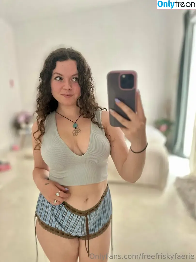 freefriskyfaerie nude photo #0030 (friskyfaerie)