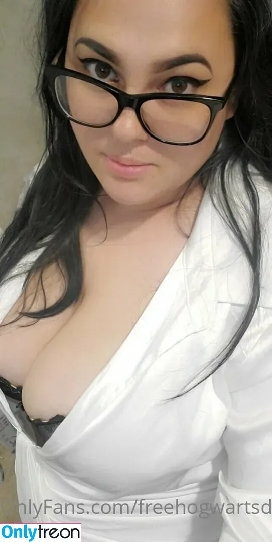 freehogwartsdropout_07 nude photo #0012 (geri_fromtheblock)