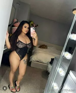 freeiiheartthazel / theejerglove nude photo #0100
