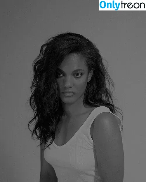 Freema Agyeman голая photo #0015 (freemaofficial)