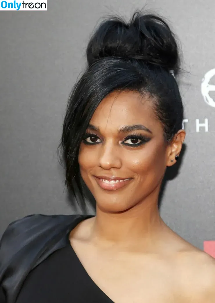 Freema Agyeman голая photo #0017 (freemaofficial)