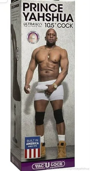 freeprinceyahshua / silverbackprince nude photo #0006