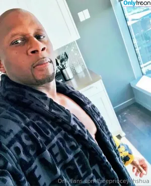 freeprinceyahshua / thereal_princeyahshua nude photo #0028