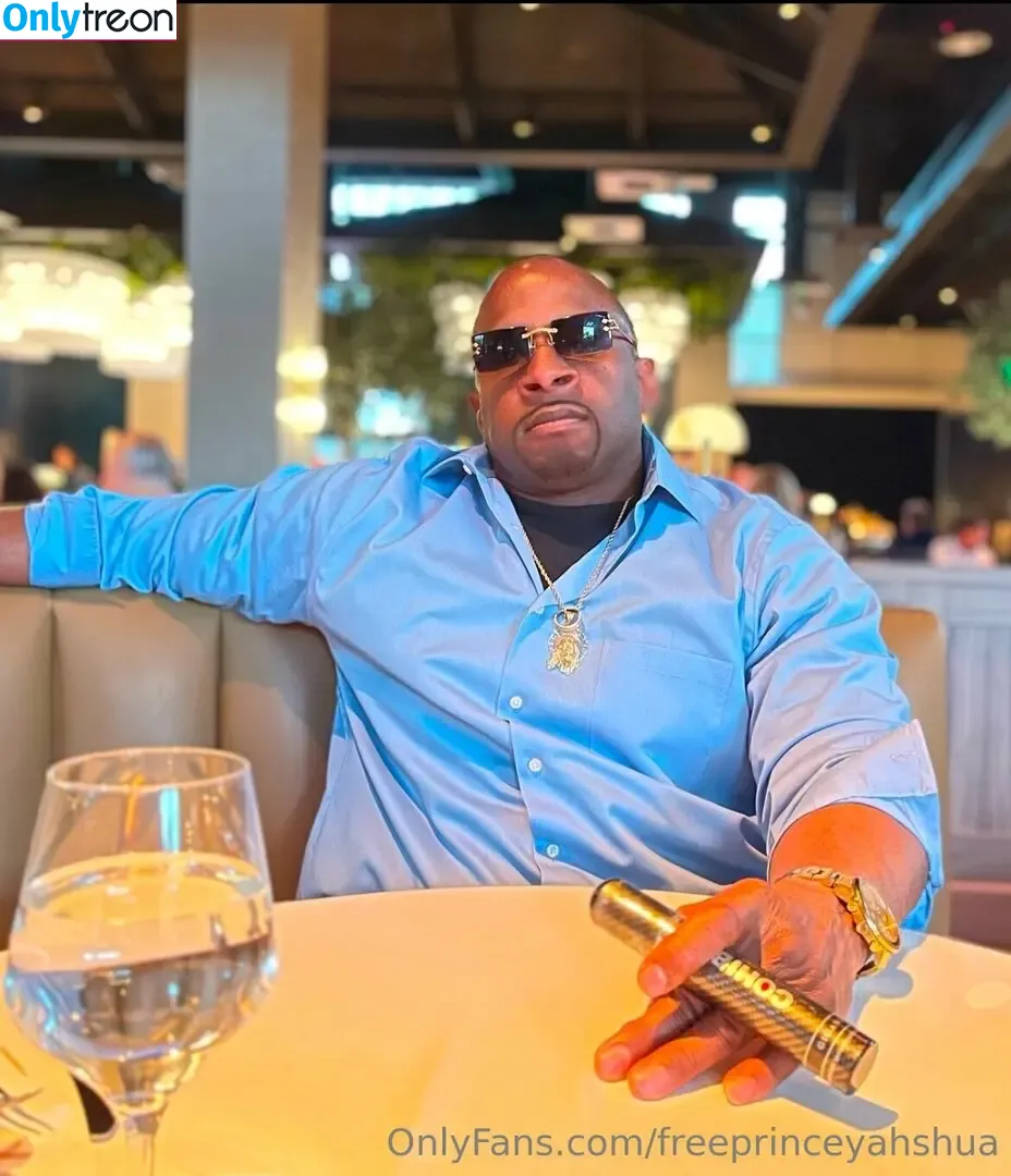 freeprinceyahshua голая photo #0036 (thereal_princeyahshua)