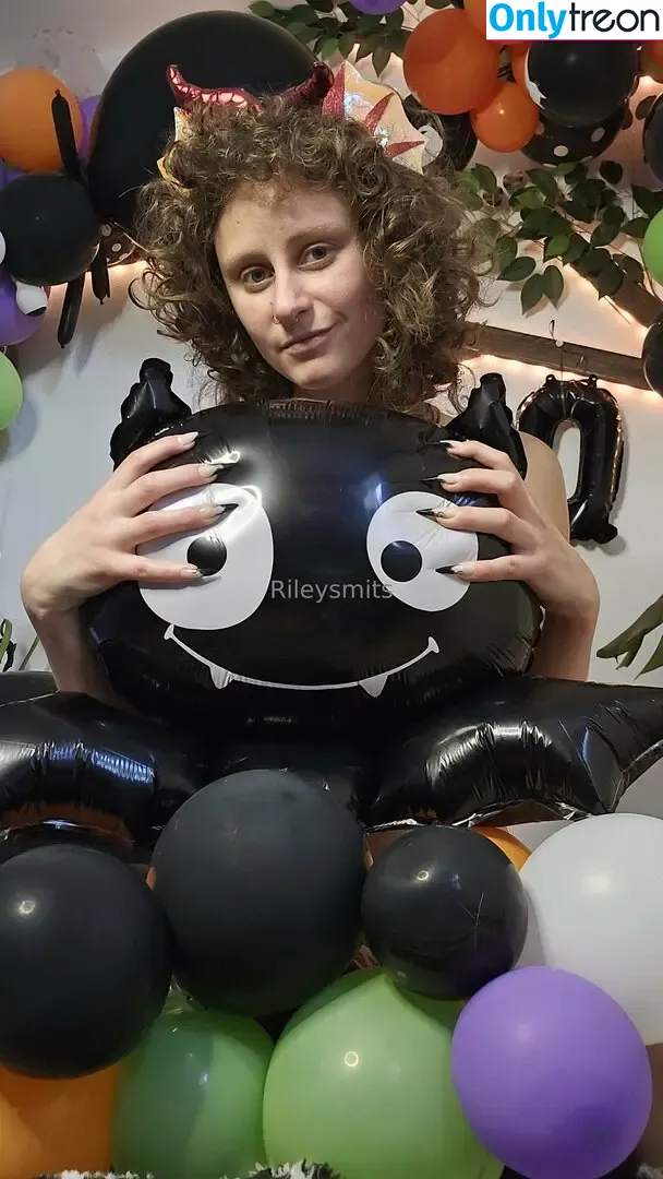 freerileyloonergirl голая photo #0011 (freerileyloonergirl)