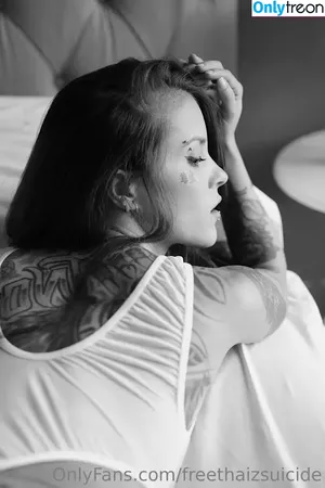 freethaizsuicide / messymascara21 фото голая #0058