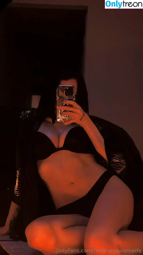 freethesaviorswife nude photo #0061 (thecrabshomestead)