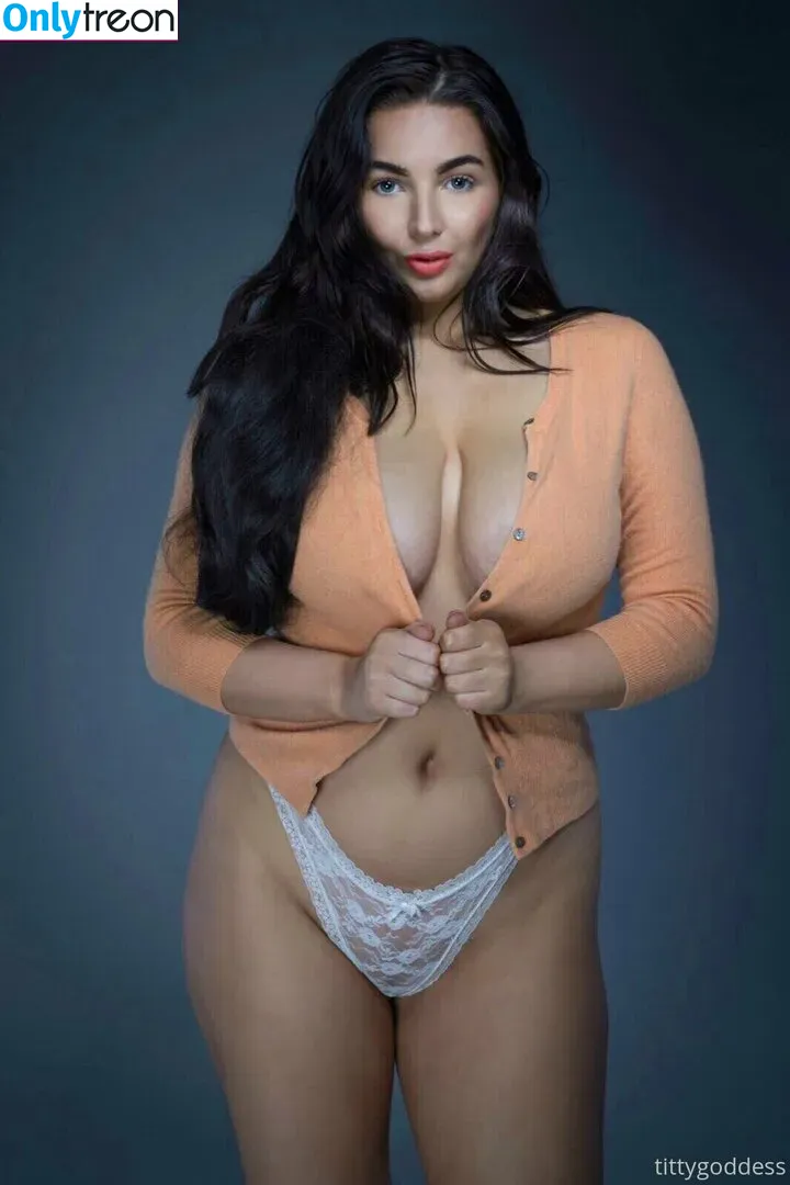 freetittygoddess голая photo #0031 (freetittygoddess)