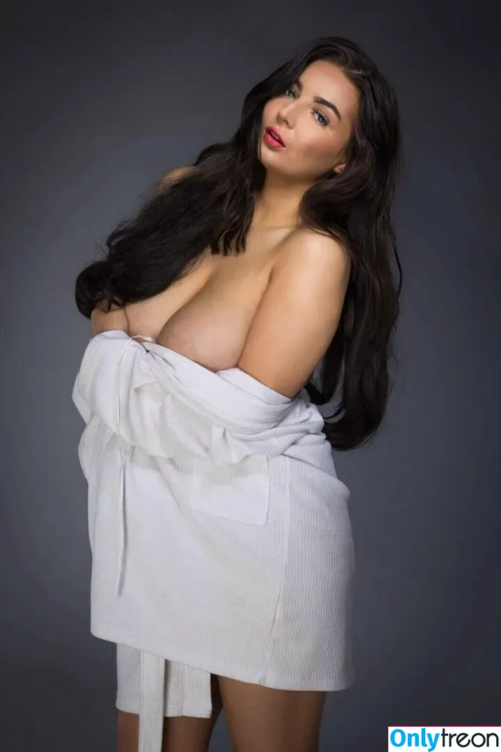 freetittygoddess nude photo #0035 (freetittygoddess)