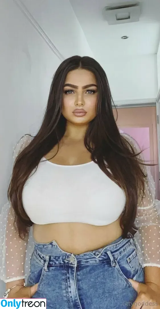 freetittygoddess голая photo #0280 (freetittygoddess)