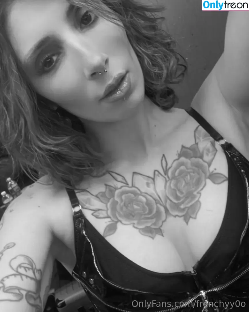 frenchyy0o nude photo #0036 (frenchyy0o)