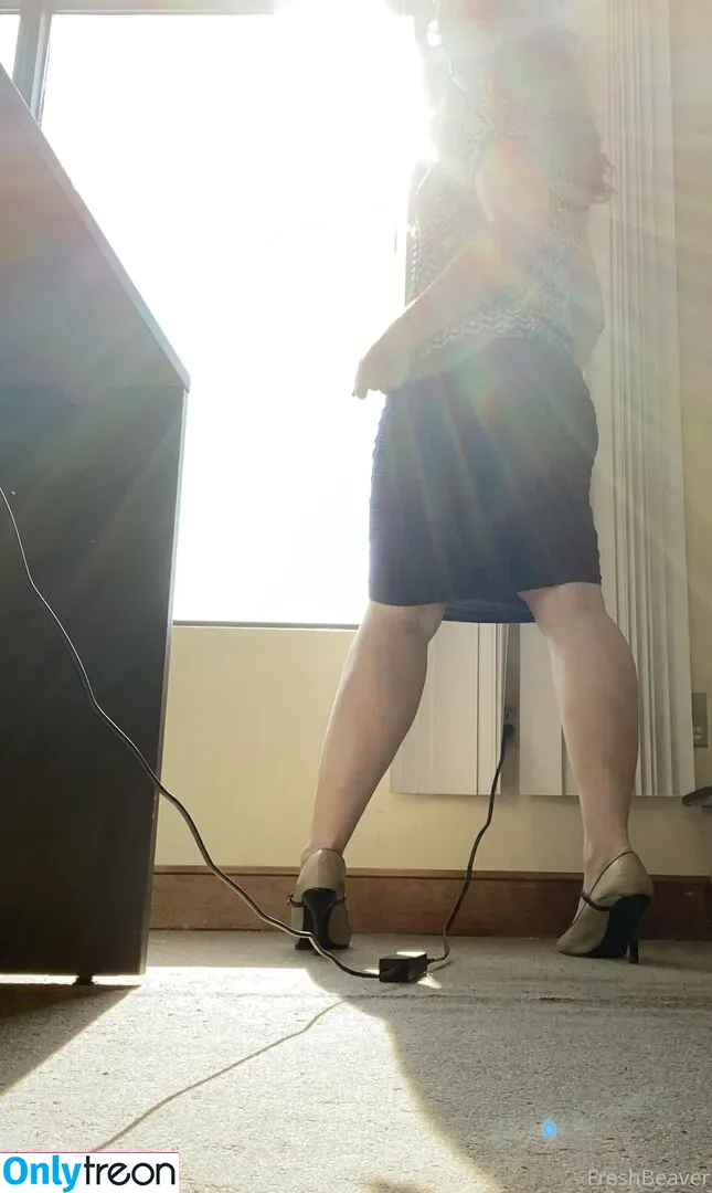 FreshBeaver nude photo #0007 (FreshBeaver)