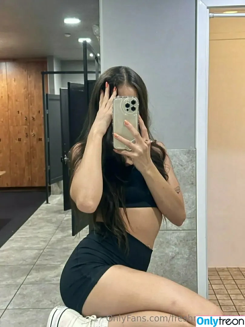 freshmenashley nude photo #1812 (heyitsmenashly)