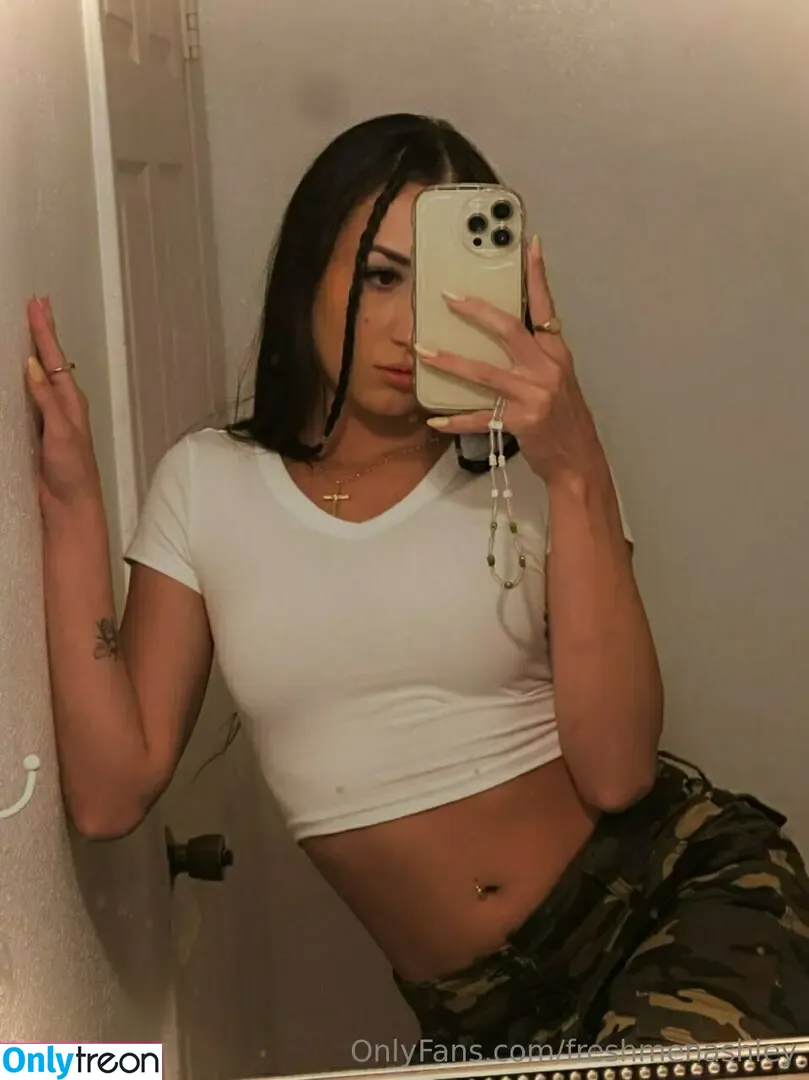freshmenashley nude photo #1845 (heyitsmenashly)